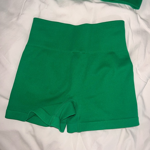 BO+TEE set - Picture 3 of 6